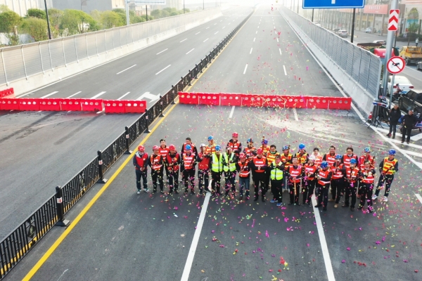 今天，宜萬(wàn)同城快速通道全線(xiàn)通車(chē)了！